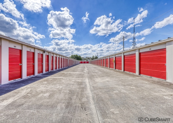 Storage Units at CubeSmart Self Storage - Southwest Martin Downs - 3501 Southwest Martin Downs Boulevard