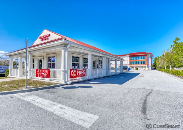 Storage Units at CubeSmart Self Storage FL Palm City SW Martin Hwy - 1535 Southwest Martin Highway