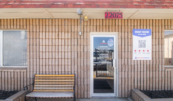 Facility photo: //images.sparefoot.com/medium/22390968027646ca017.jpg