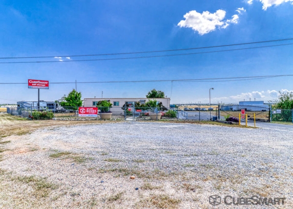 Facility photo: //images.sparefoot.com/medium/223975697719fa4625e.jpg