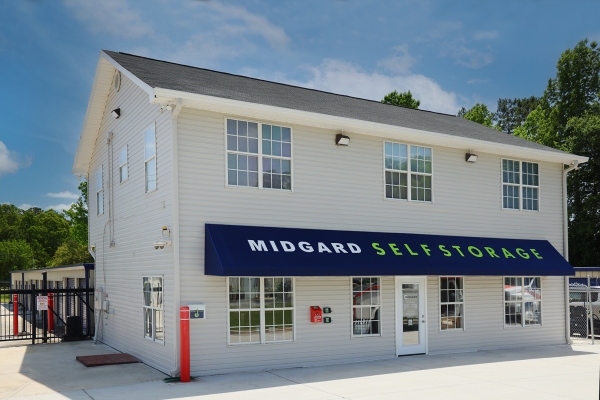 Facility photo: //images.sparefoot.com/medium/22398565662c24a7e75.jpg