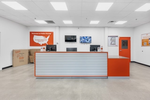 Facility photo: //images.sparefoot.com/medium/224352687cea0a187b9.jpg