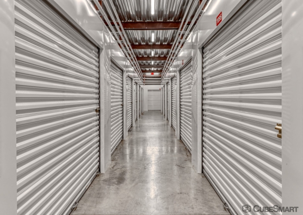 Storage Units at CubeSmart Self Storage - TN Murfreesboro Medical Center Pkwy - 2148 Medical Center Parkway