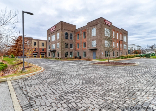 Facility photo: //images.sparefoot.com/medium/224461692ff82899669.jpg