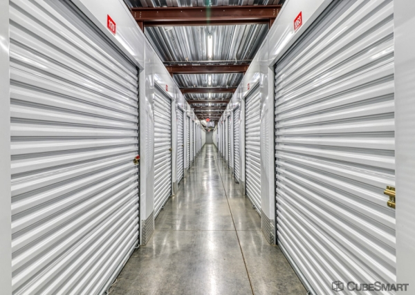 Facility photo: //images.sparefoot.com/medium/224461695f824fb7520.jpg