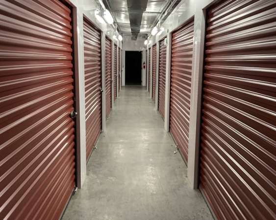 Facility photo: //images.sparefoot.com/medium/2245116a187a6632b51.jpg