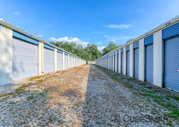 Storage Units at CubeSmart Self Storage - CT Old Lyme Shore Rd - 232 Shore Road