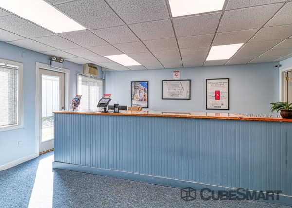 Storage Units at CubeSmart Self Storage - CT Old Lyme Shore Rd - 232 Shore Road