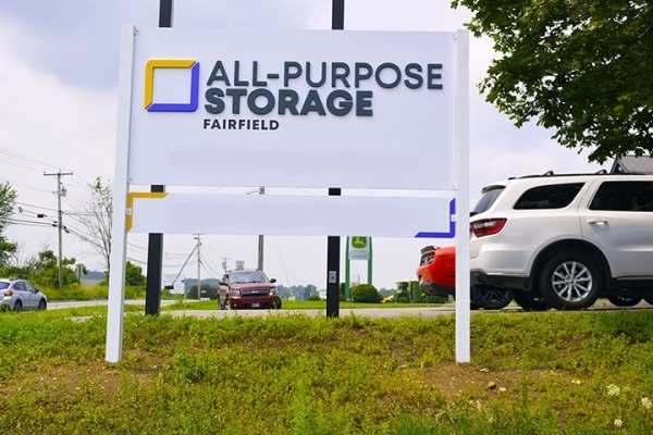 Facility photo: //images.sparefoot.com/medium/2245416928763483b50.jpg