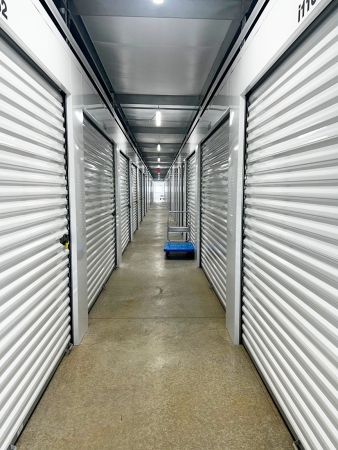 Facility photo: //images.sparefoot.com/medium/2245546928a6de76438.jpg