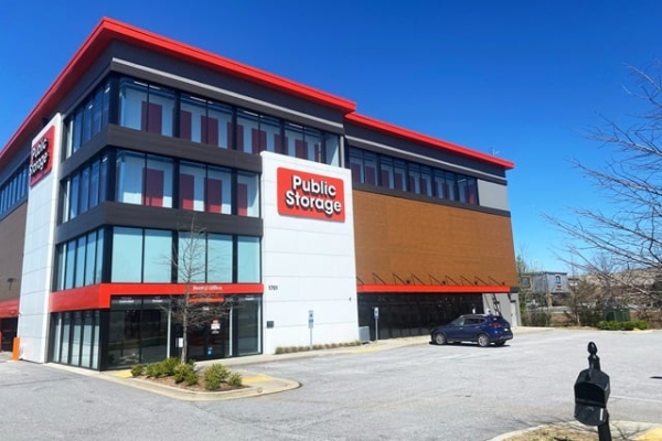 Storage Units at Public Storage - Greenville - 1701 Woodruff Rd - 1701 Woodruff Rd