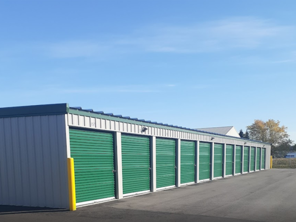 Facility photo: //images.sparefoot.com/medium/22472362ec3c5c26902.png
