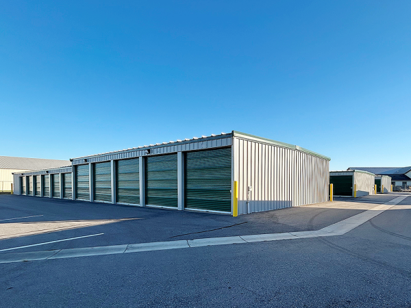 Facility photo: //images.sparefoot.com/medium/224723677d4f6a1accd.png