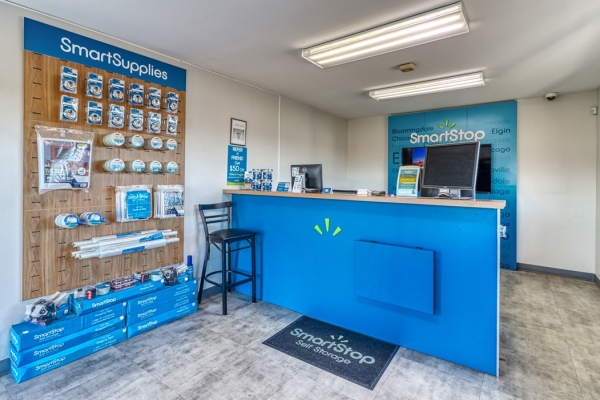 Facility photo: //images.sparefoot.com/medium/224809693086e40673f.jpg