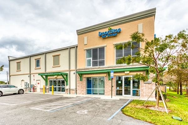 Storage Units at SmartStop Self Storage - Pembroke Pines - 18804 Pines Boulevard - 18804 Pines Boulevard