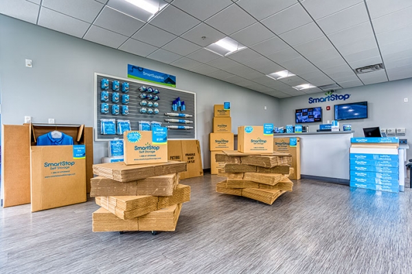 Storage Units at SmartStop Self Storage - Pembroke Pines - 18804 Pines Boulevard - 18804 Pines Boulevard