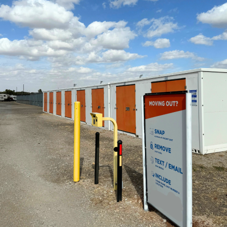 Facility photo: //images.sparefoot.com/medium/22485768e669cb23a17.png