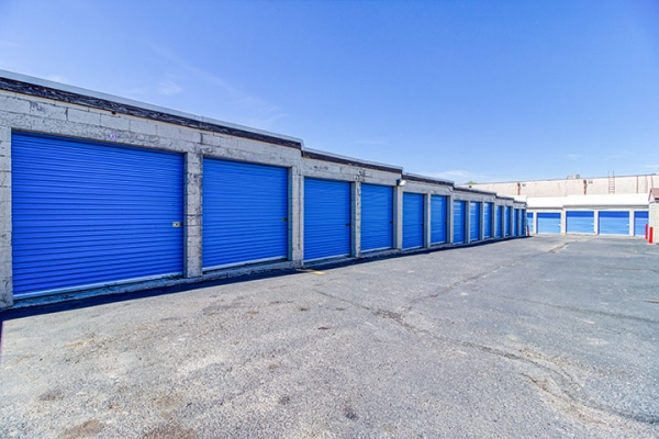 Storage Units at SmartStop Self Storage - Colorado Springs - 3850 Airport Rd - 3850 Airport Road