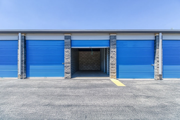 Storage Units at SmartStop Self Storage - Las Vegas - 590 E Silverado Ranch Blvd - 590 East Silverado Ranch Boulevard