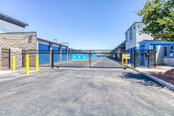 Storage Units at SmartStop Self Storage - Las Vegas - 590 E Silverado Ranch Blvd - 590 East Silverado Ranch Boulevard