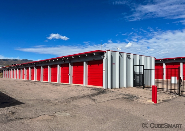 Facility photo: //images.sparefoot.com/medium/22495168905469c717b.jpg
