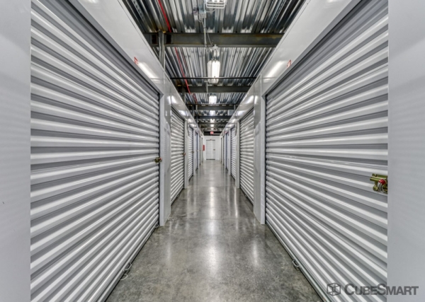 Storage Units at CubeSmart Self Storage TN Nashville Alabama Ave - 4311 Alabama Avenue