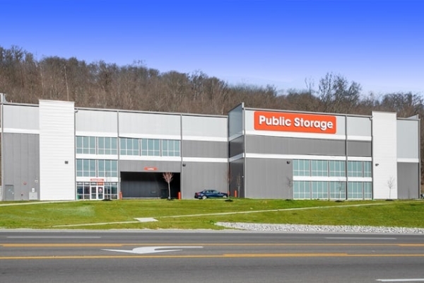 Facility photo: //images.sparefoot.com/medium/22503869188994a8fd4.jpg