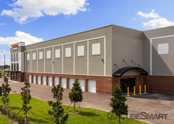 Facility photo: //images.sparefoot.com/medium/225075686f6986b20ae.jpg