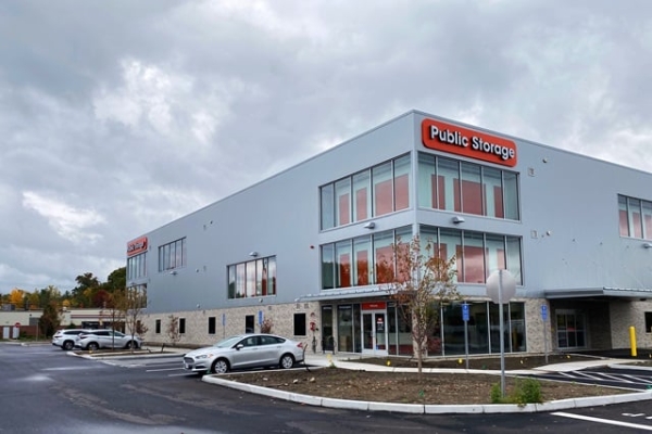 Facility photo: //images.sparefoot.com/medium/22507769e3843f52a62.jpg