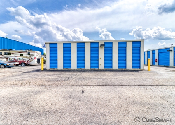 Storage Units at CubeSmart Self Storage - MI Ann Arbor S State Rd - 4750 South State Road