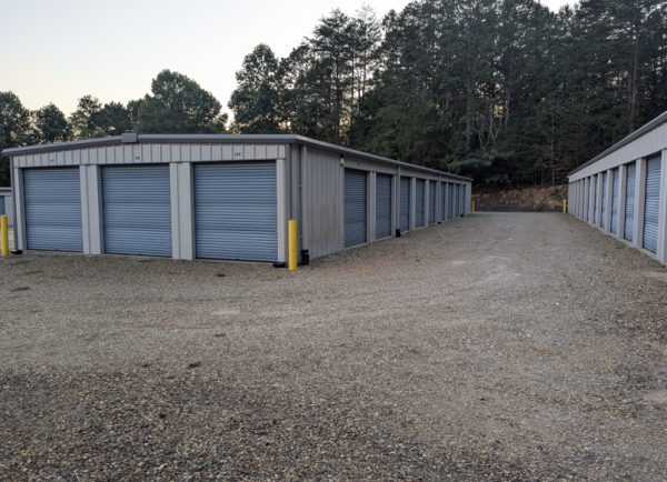 Facility photo: //images.sparefoot.com/medium/22519268e043ad6dfe8.png