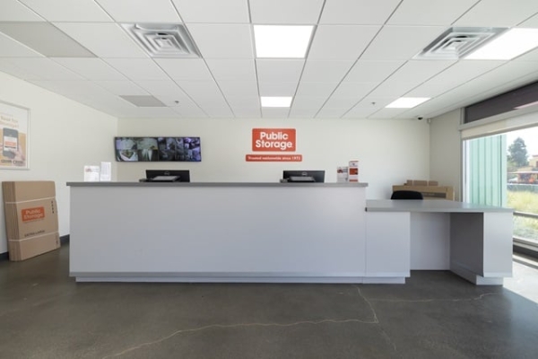 Facility photo: //images.sparefoot.com/medium/22533669dcf37a29ff3.jpg