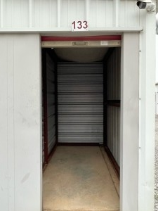 Facility photo: //images.sparefoot.com/medium/225389663599225ea5e.png