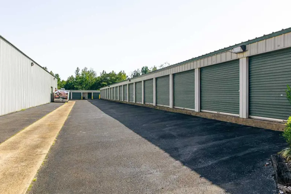 Facility photo: //images.sparefoot.com/medium/22540668cb23de38086.png