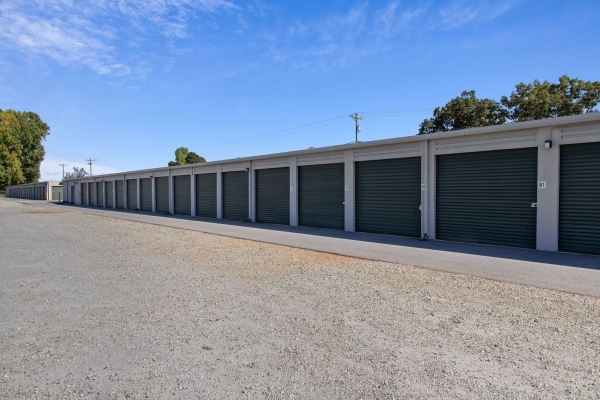 Facility photo: //images.sparefoot.com/medium/22543368890f6a62b47.jpg