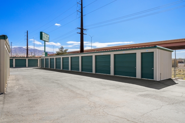 Facility photo: //images.sparefoot.com/medium/22550363f5570368c22.jpg