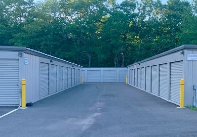Facility photo: //images.sparefoot.com/medium/226171688ba17d39f1a.jpg