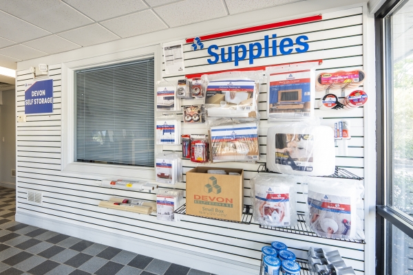 Facility photo: //images.sparefoot.com/medium/22634668c066f314d66.jpg