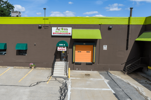 Facility photo: //images.sparefoot.com/medium/226367696ff458b5054.png