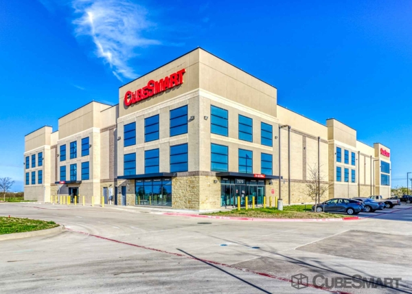 Storage Units at CubeSmart Self Storage -7970 Woodbridge Parkway - 7970 Woodbridge Parkway