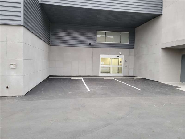 Facility photo: //images.sparefoot.com/medium/2265466994320fec1d0.jpg