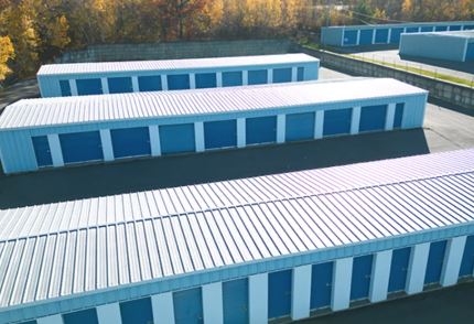 Facility photo: //images.sparefoot.com/medium/226667688baab34c6de.jpg
