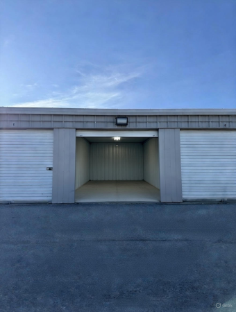 Facility photo: //images.sparefoot.com/medium/226706695d6e5fa95cd.png