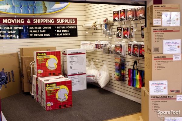 Facility photo: //images.sparefoot.com/medium/22684763978a10b0feb.jpg