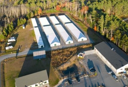 Facility photo: //images.sparefoot.com/medium/226849688b96834a37c.jpg