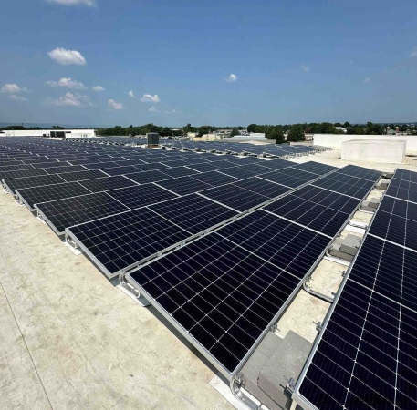 Facility photo: //images.sparefoot.com/medium/226883691edfbf20777.jpg