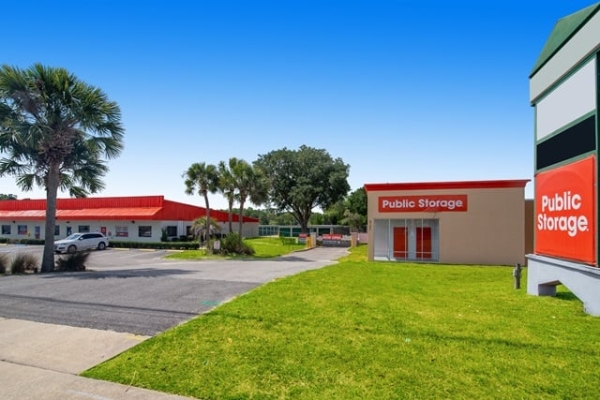 Storage Units at Public Storage - Ocala - 6785 SW Highway 200 - 6785 SW Highway 200