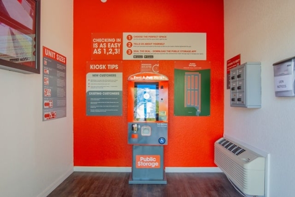 Storage Units at Public Storage - Ocala - 2930 SE 58th Ave - 2930 SE 58th Ave