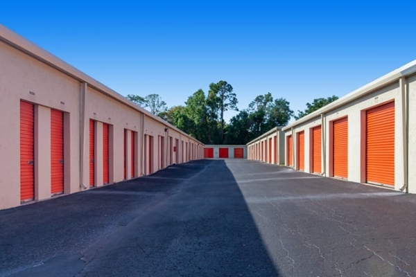 Facility photo: //images.sparefoot.com/medium/2268966a071d51a5140.jpg