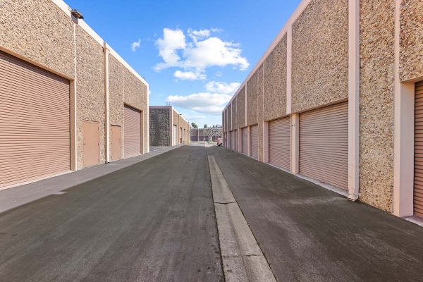 Facility photo: //images.sparefoot.com/medium/22698863e411272ed7c.jpg